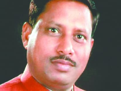  Cabinet minister ram shankar katheriya targets mayawati.