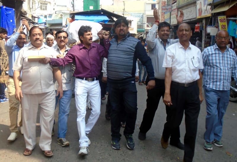 Traders took the symbolic meaning of the Finance Minister