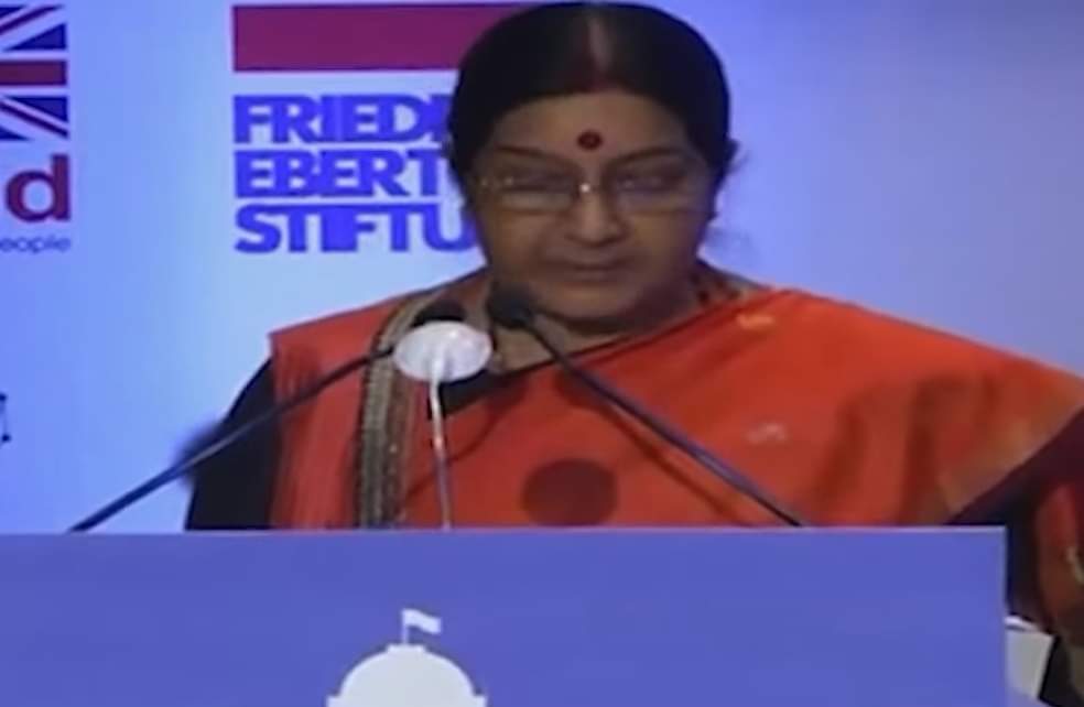 सुषमा की करजई से मुलाकात