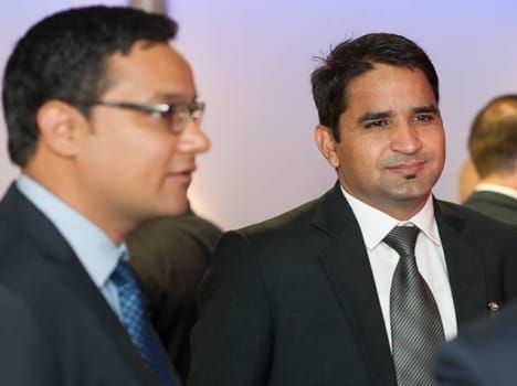 ashish dabral get volunteer of the year award.
