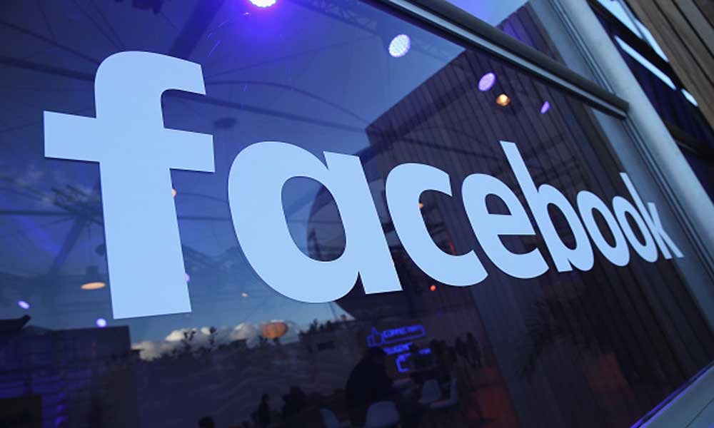 Facebook revenge-porn poster 'untraceable'