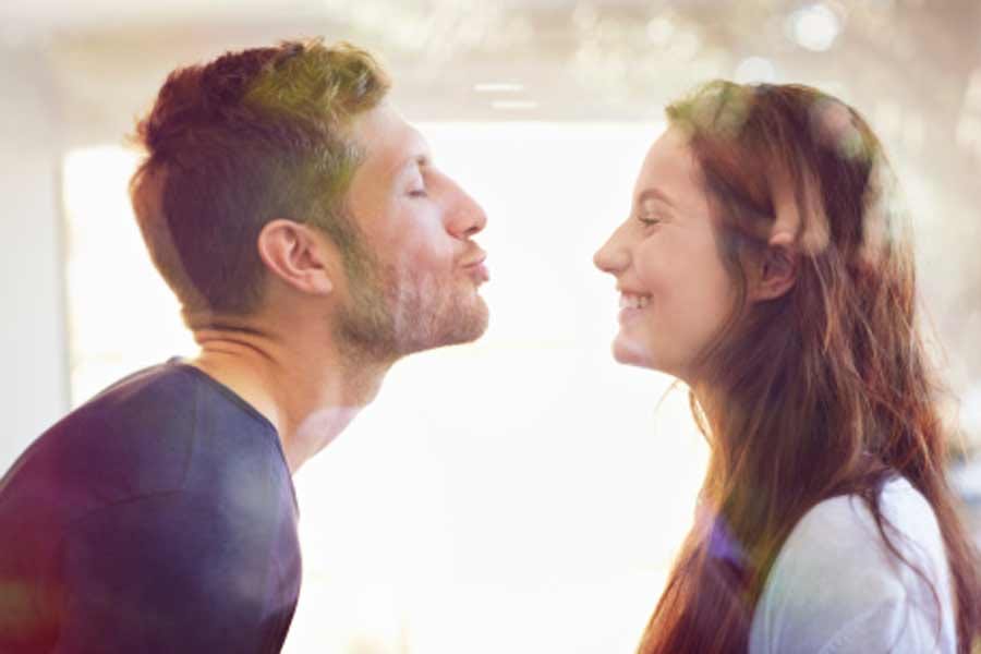 don't repeat mistakes while kissing your girl