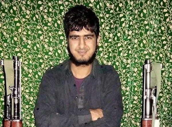 two terrorists trapped in gunbattle in kulgam