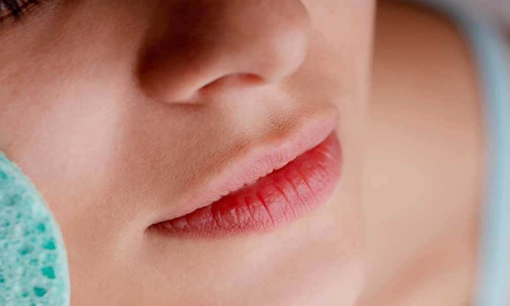 Lips Care Tips how to apply coconut oil on lips Lips Care Tips in hindi