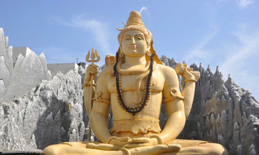 first monday of sawan, festival, temple full, karnal 