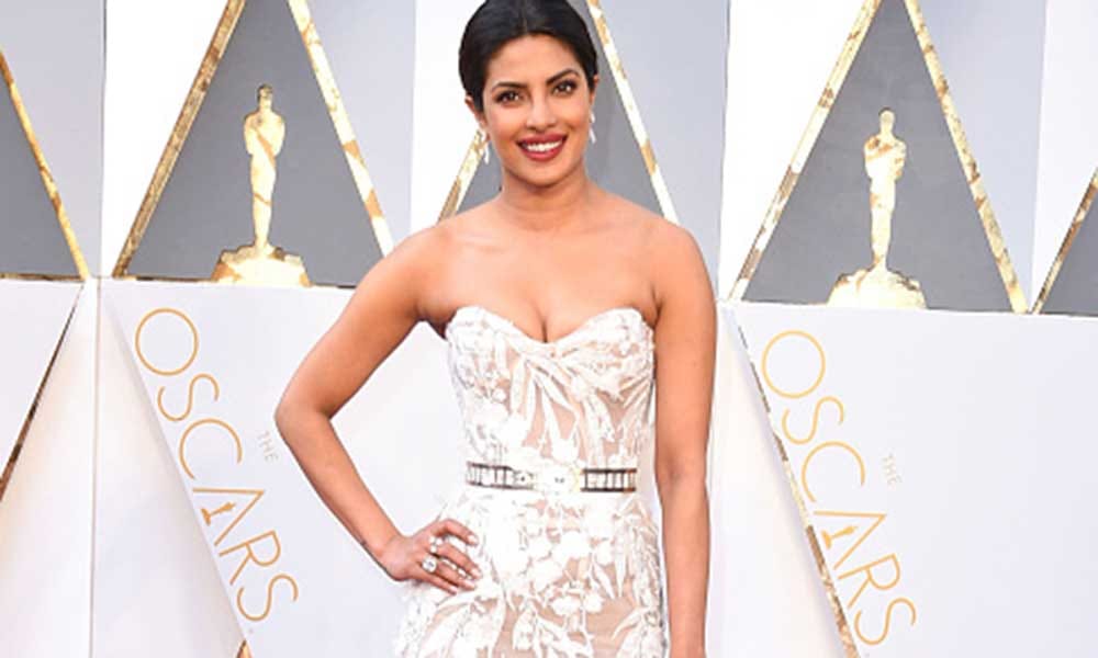 bollywood actresses fashion in white gown