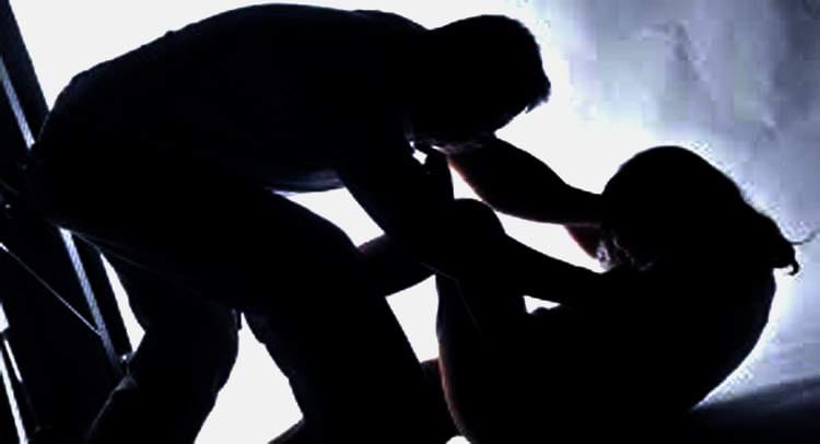 Accused of raping his daughter a father arrested in Shahjahanpur