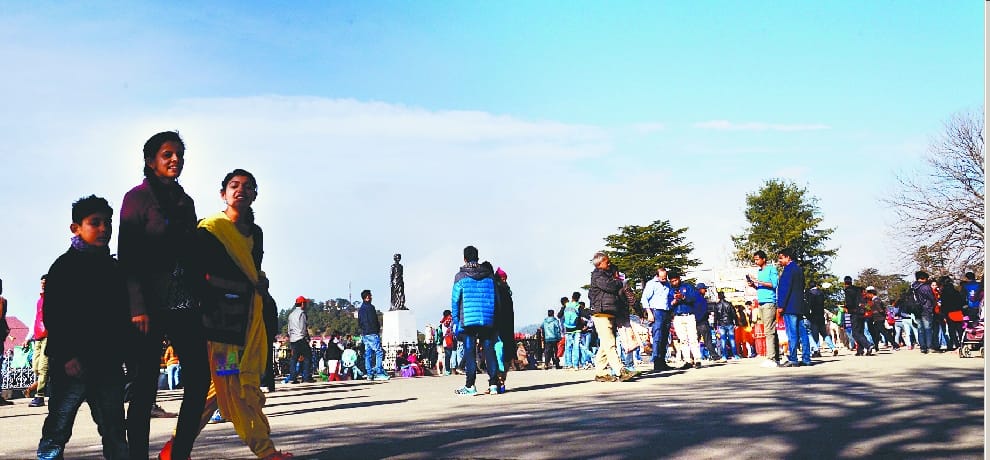 panjabi album shooting at ridge shimla.