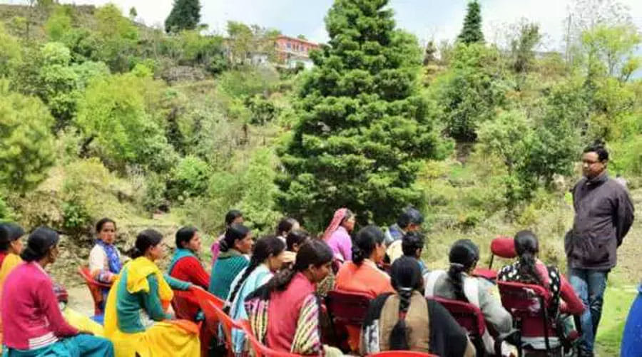 success story of ashish dabral woh teach poor kids