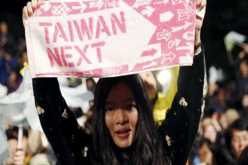 china warns again taiwan