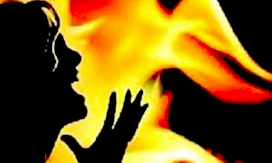 Married woman burnt alive for dowry