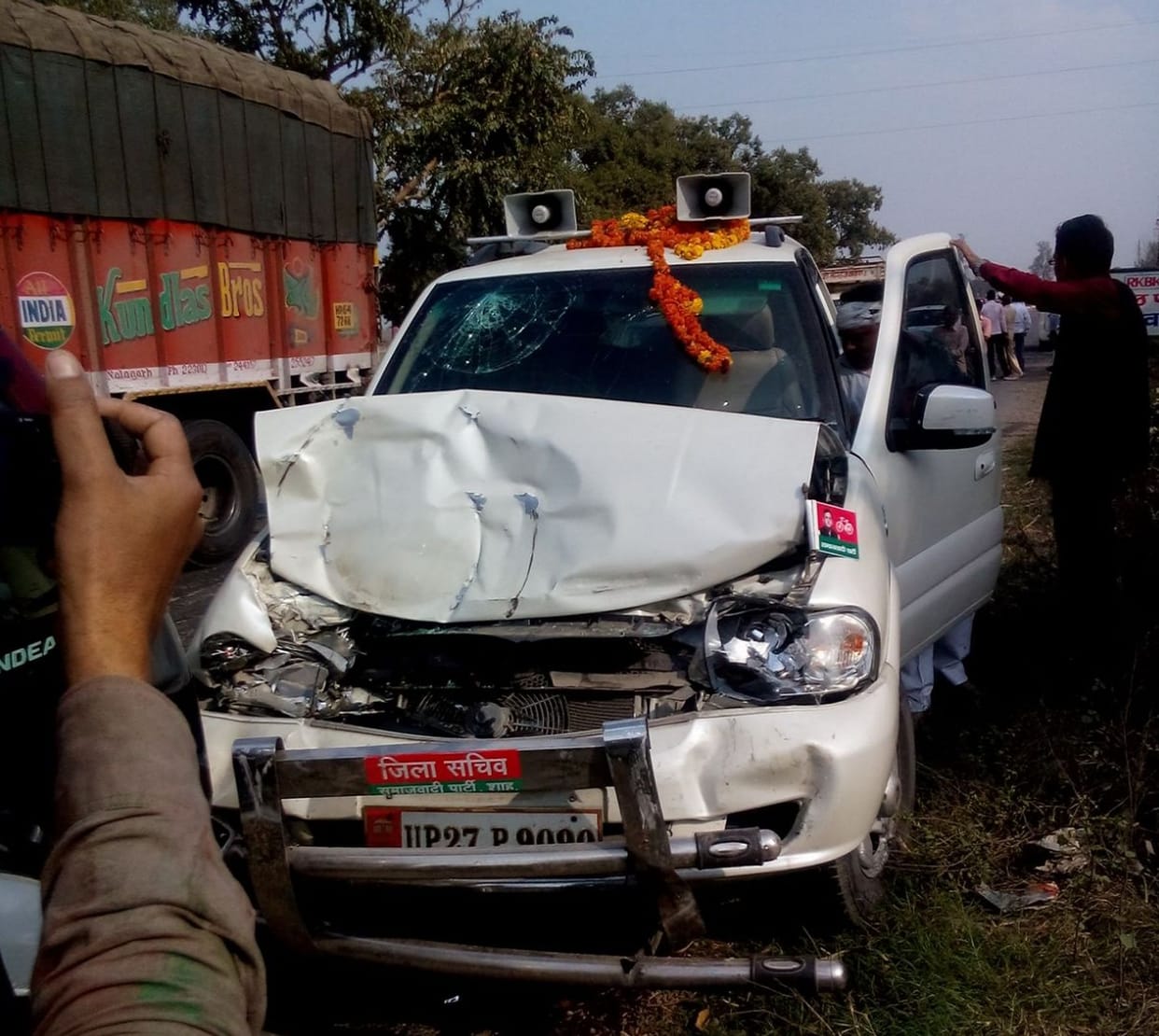 panchkula, nh-73, car crash, injured