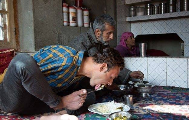 without limbs Kashmiri cricketer amir hussain