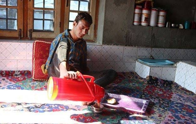 without limbs Kashmiri cricketer amir hussain