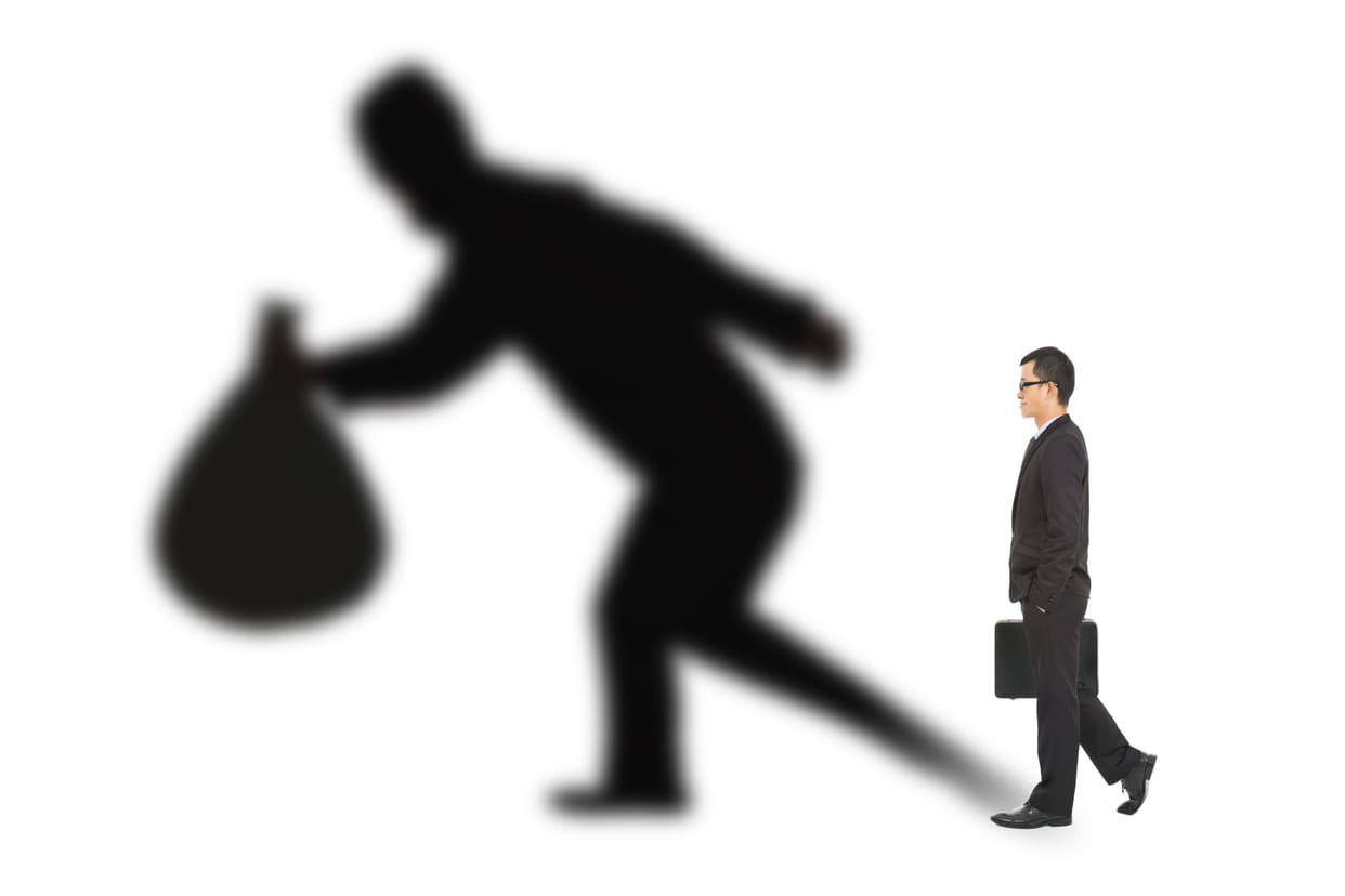  fraud hotel owner cheat a person at chamba.