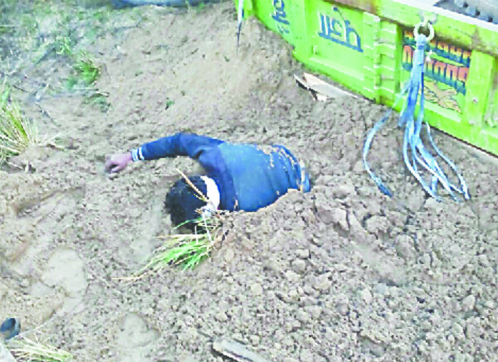 Trolley carrying band, upturned, five injured