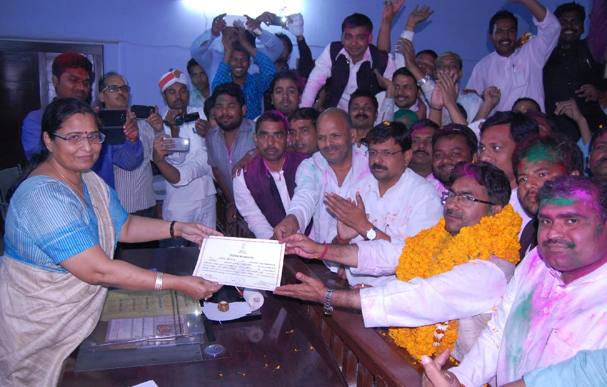 Deoria, Kushinagar remained MLC Ramavd