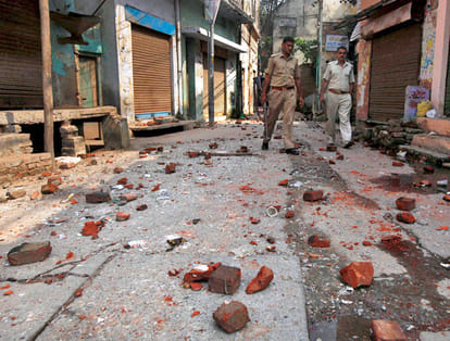 sahai committe give report of muzzafarnagar riots