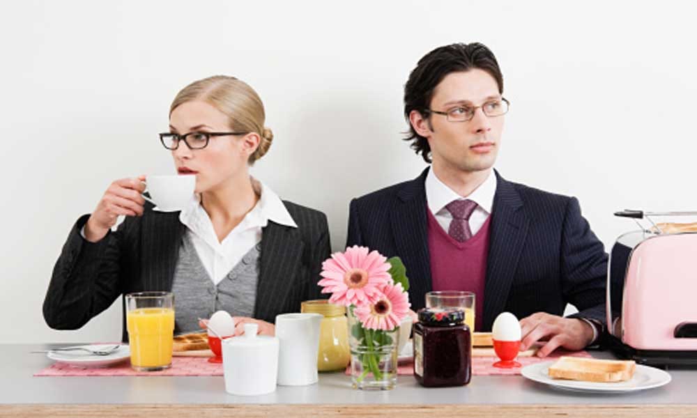 Relationship Tips to romance secretly in office