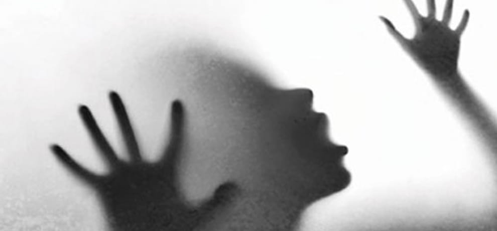man rapes his daughter in kanpur