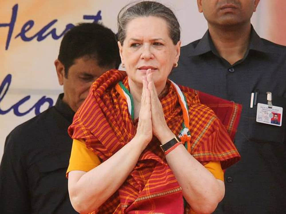 Italian & Hollywood actor portray the character of rahul and sonia gandhi in movie on manmohan singh