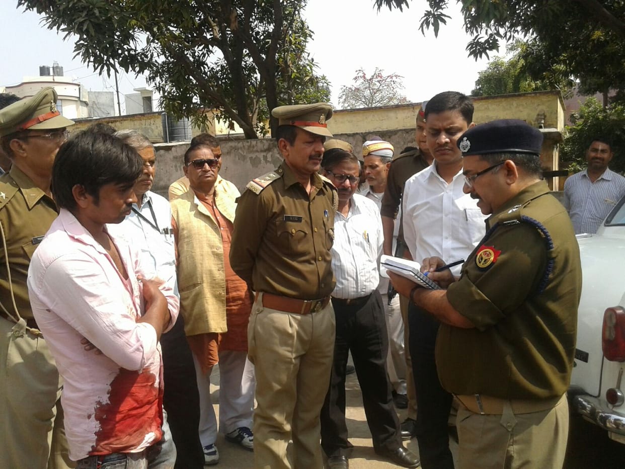 cm akhilesh gives approval to cbi investigation of uma shankar maurya murder