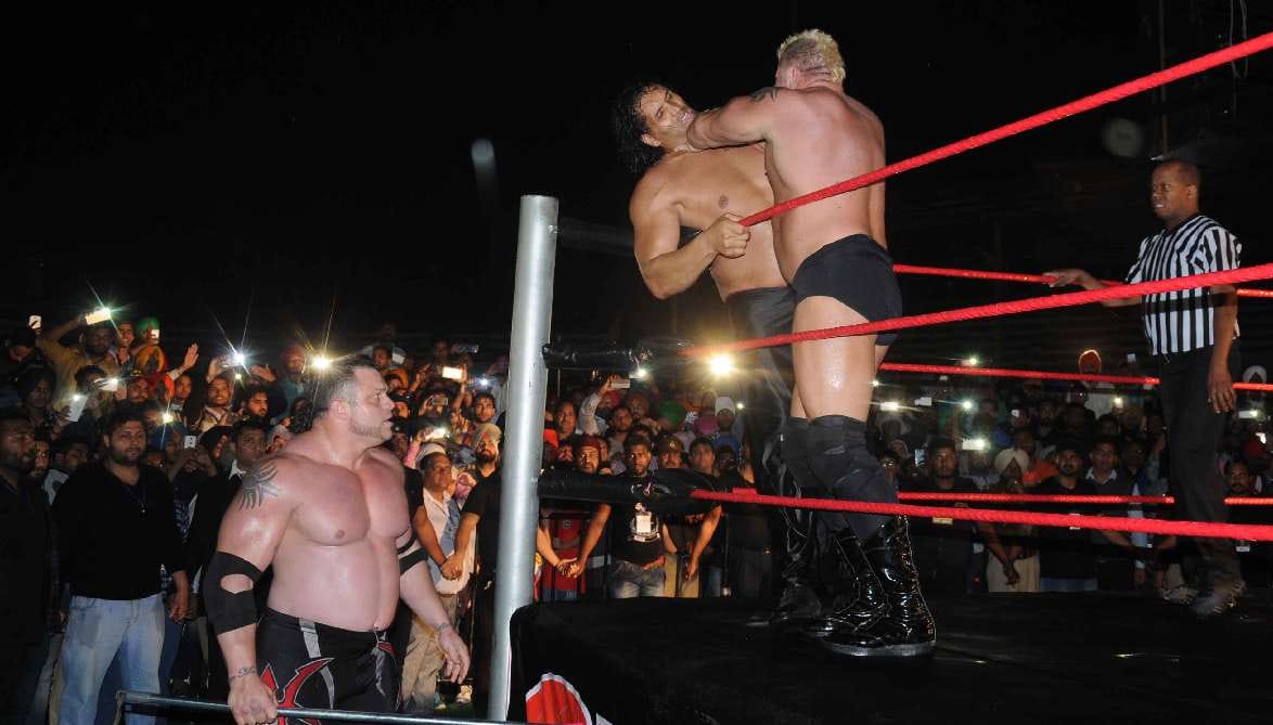 khali won fight in ludhiana,  beat Wrestler and stranded 