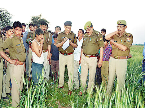 After the rape child's murder in Auraiya