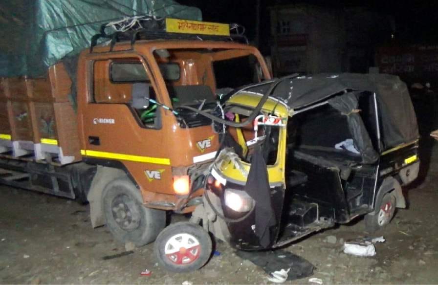 Truck collision killed the young man, another serious
