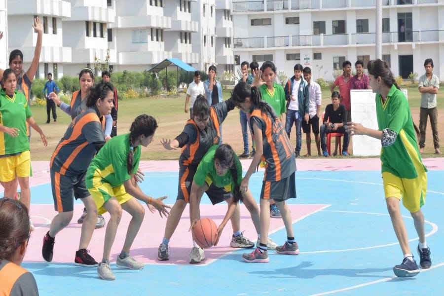 basketball game in gla university
