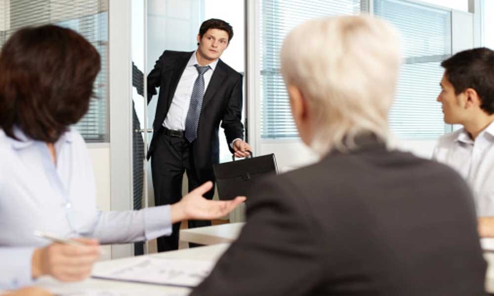 tios to have good relations with boss
