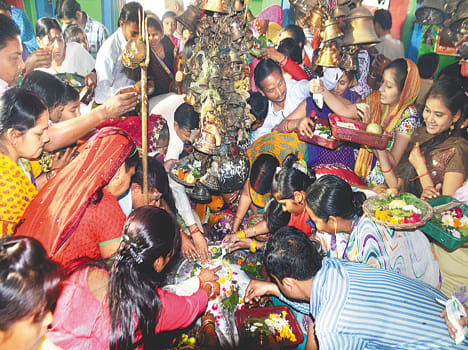 Har har Mahadev Gunje the Shivalaya