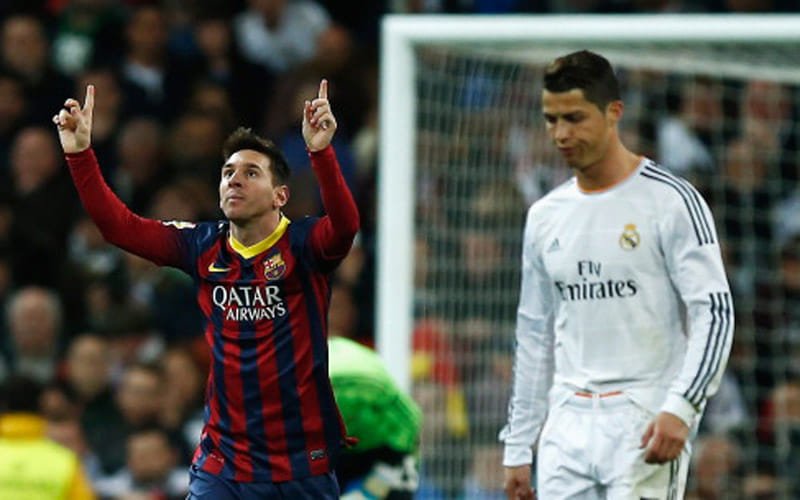 lionel messi and ronaldo's fans fight