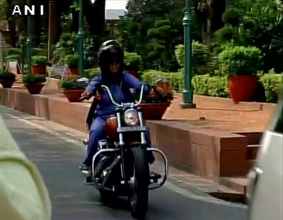 Congress MP Ranjeeta Ranjan comes to Parliament on Bike.