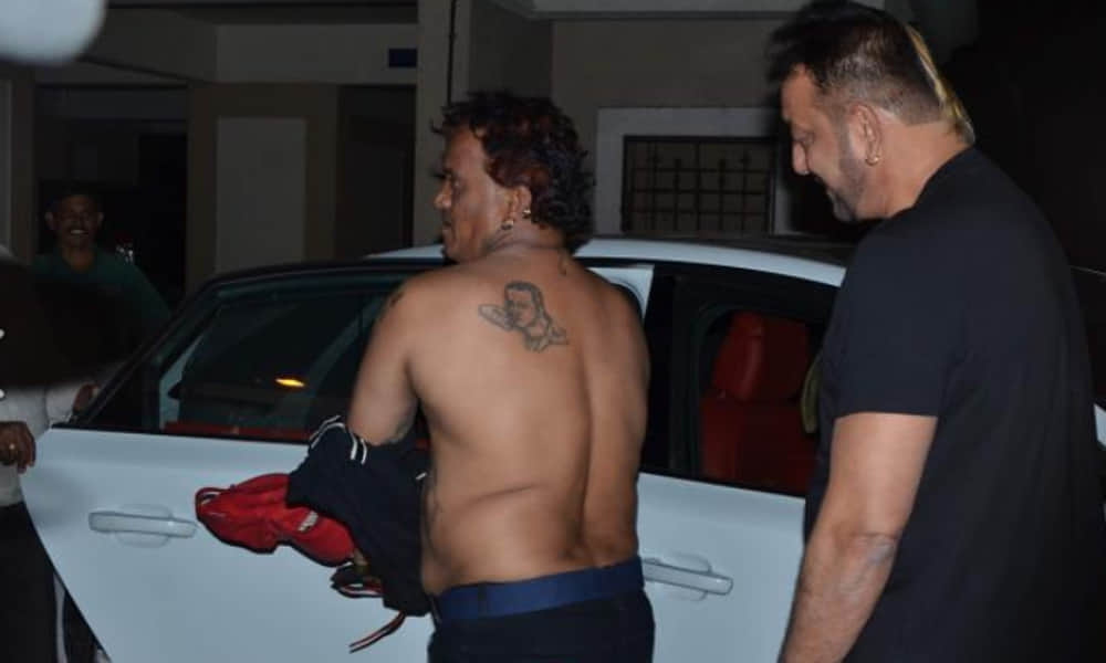 Crazy Fan tattoos Sanjay Dutt's face all over his body