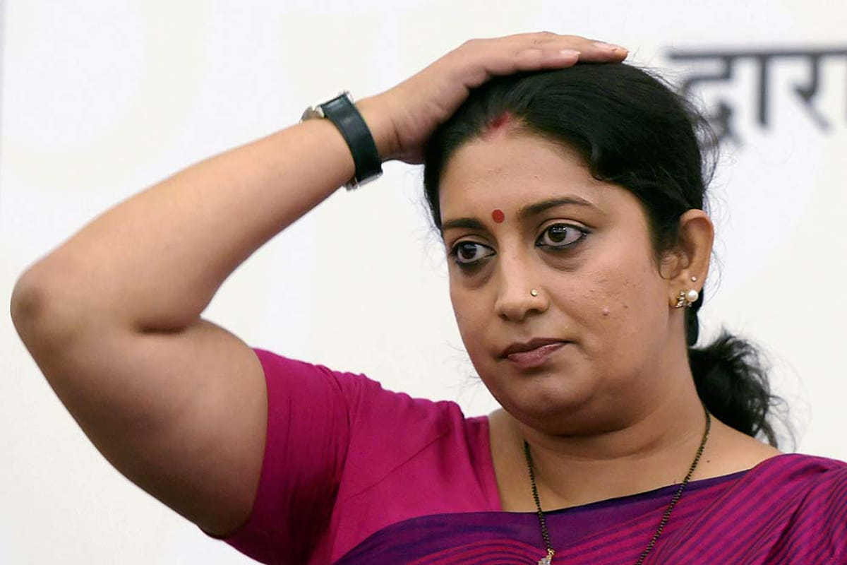 Smriti Irani: From text books to textiles; how Twitterati reacted.