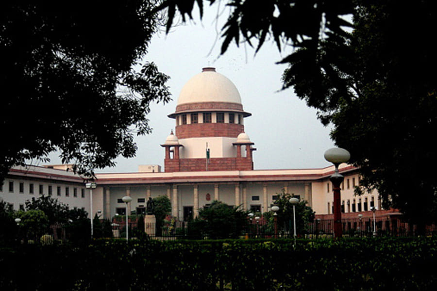 Top Five News of the days in one click