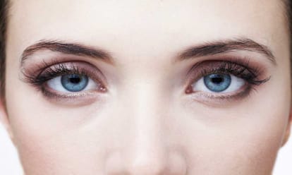 parents donate daughter eyes to fulfill her last wish after she commits suicide being fail twice