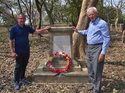 australian man found grandfather grave in sitapur after 118 years