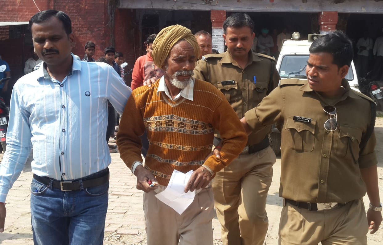 farmer attempt to suicide in sitarganj tehsil campus.