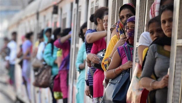 new help line number for women's in southern railway