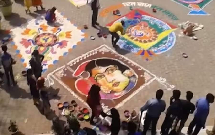 पेंटिंग प्रतियोगिता