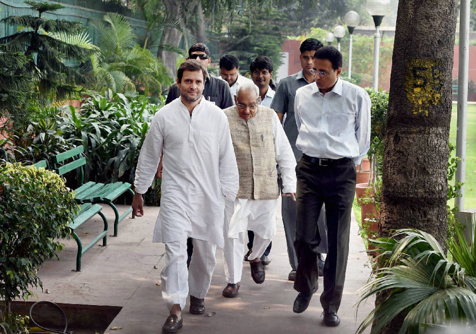 rahul gandhi and buddhdev together will be on a stage