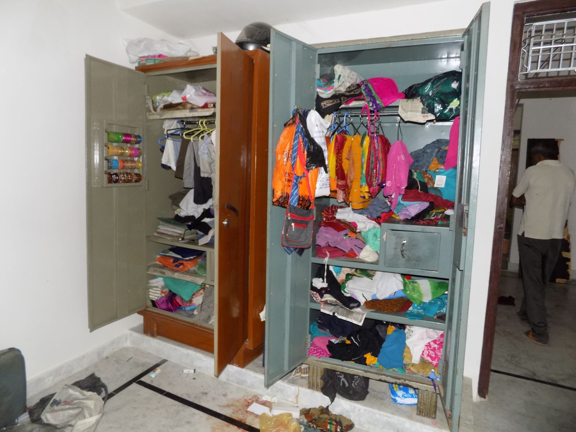 home safety tips for outing with family in vacations