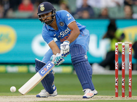 rohit sharma said mohammad aamir is Oky bowler