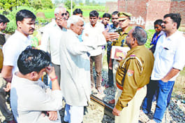 Teacher and two ended their lives