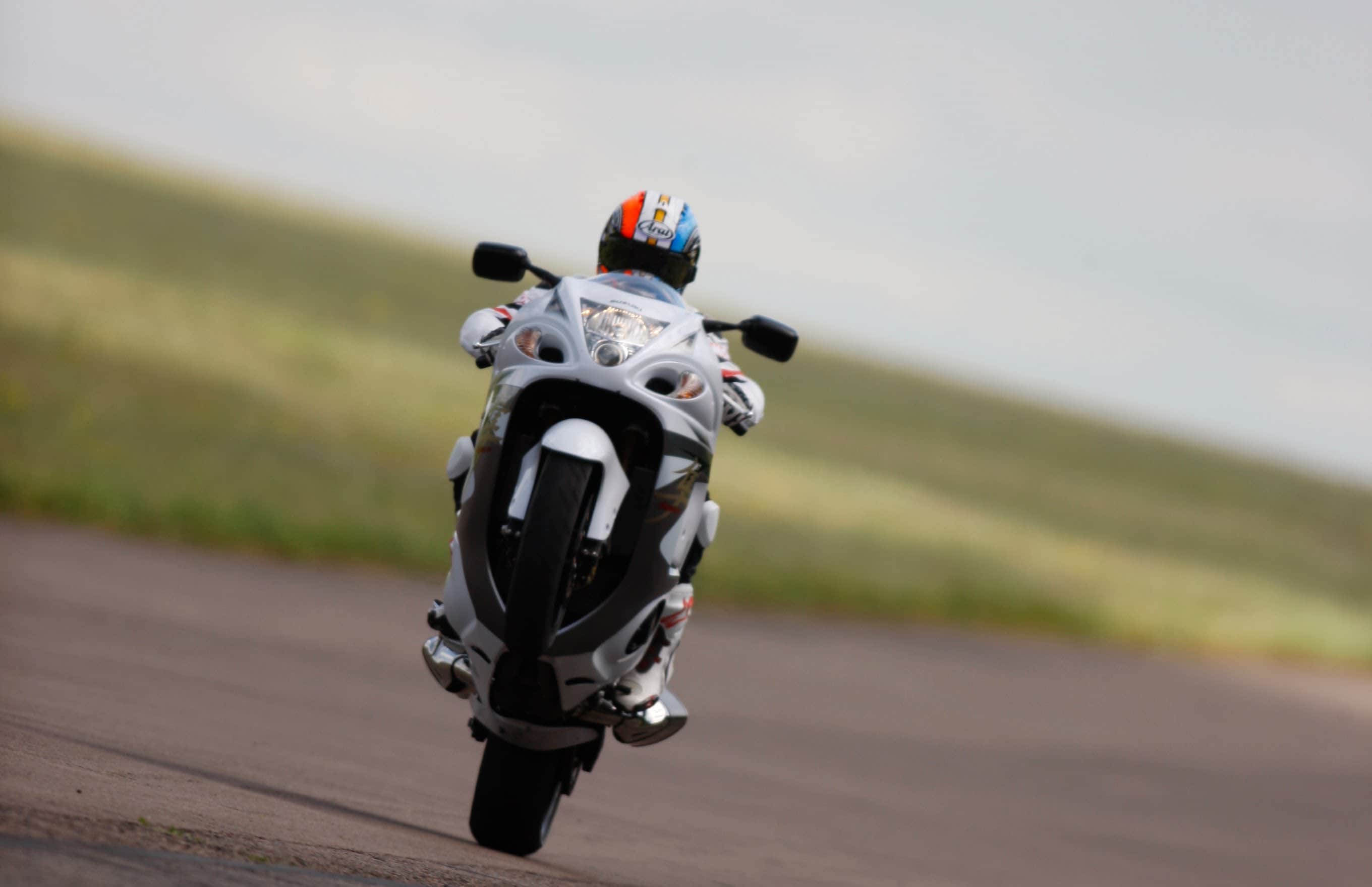 2021 Suzuki Hayabusa soon to be launched in india listed on website 2021 suzuki hayabusa specs