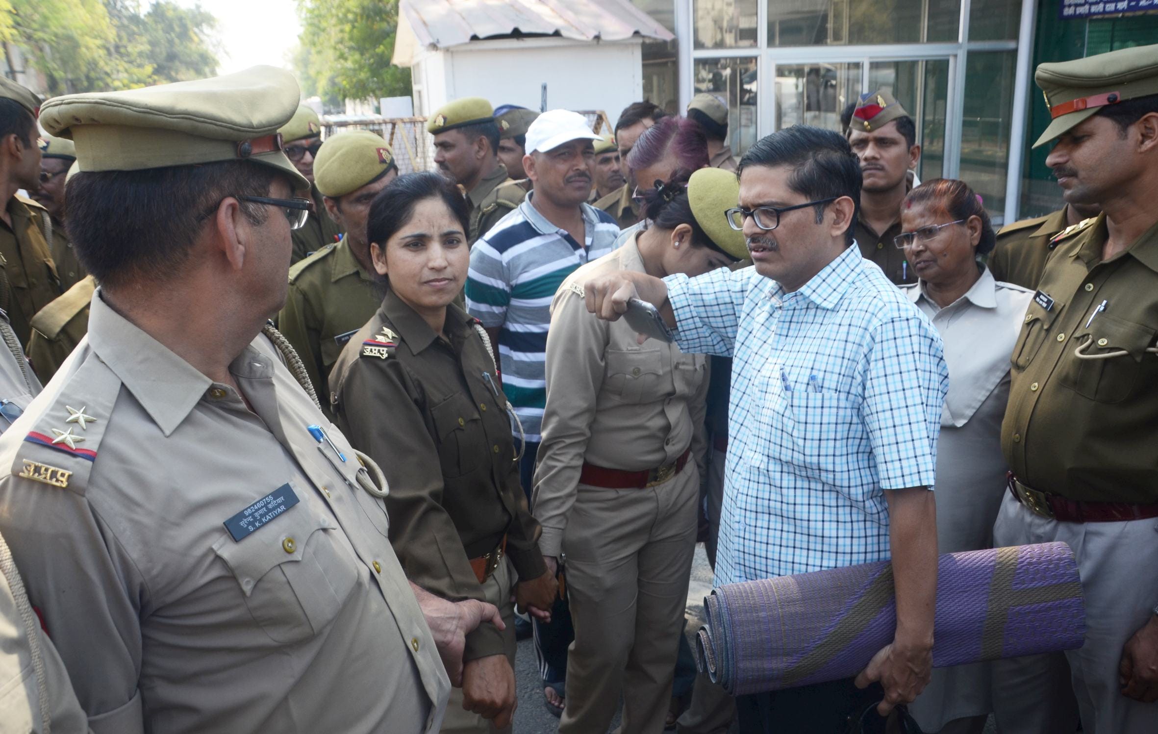 amitabh thakur to go through one more  hurdle