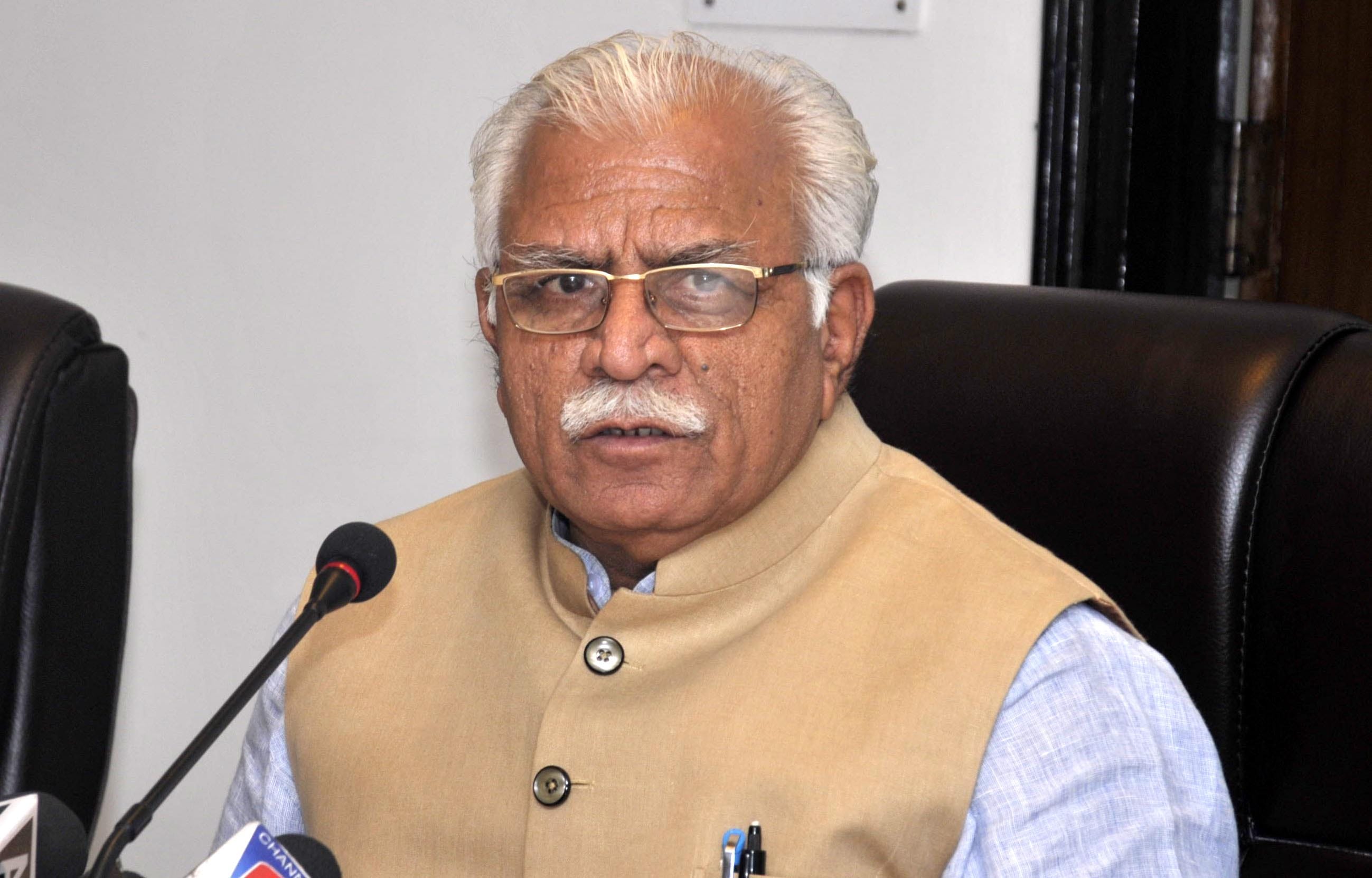 Haryana : Canals buried under sand in siwani  