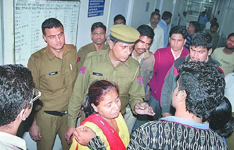 hindi story, hospital news, child deth in hospital, jhajjhar/bahadurgrah